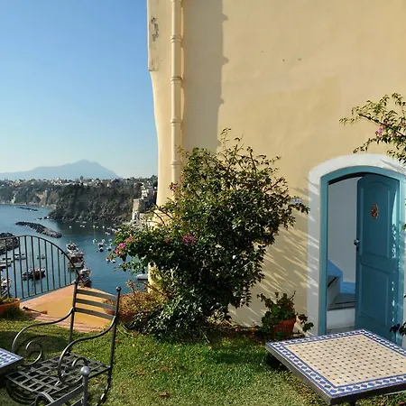 Hotel La Casa Sul Mare 4*
