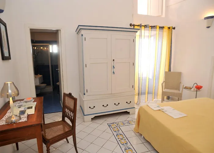 Hotel La Casa Sul Mare Procida